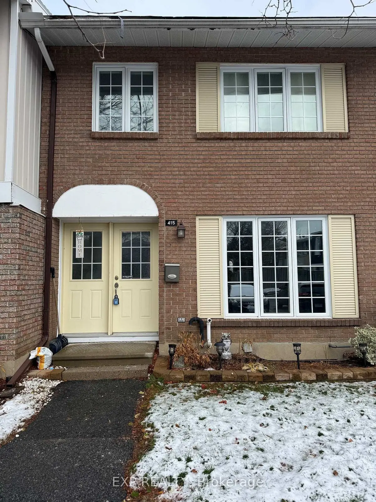 415 Kintyre Private, Mooneys Bay - Carleton Heights And Area, ON K2C 3M9