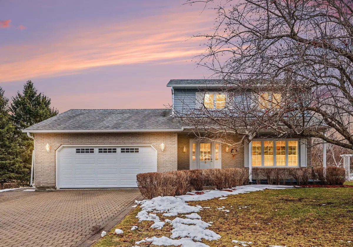 10532 Main ST, North Dundas, ON K0E 1W0