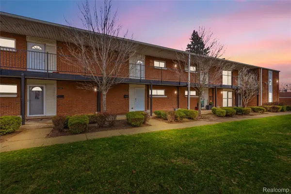 631 McDougall ST, Detroit, MI 48207