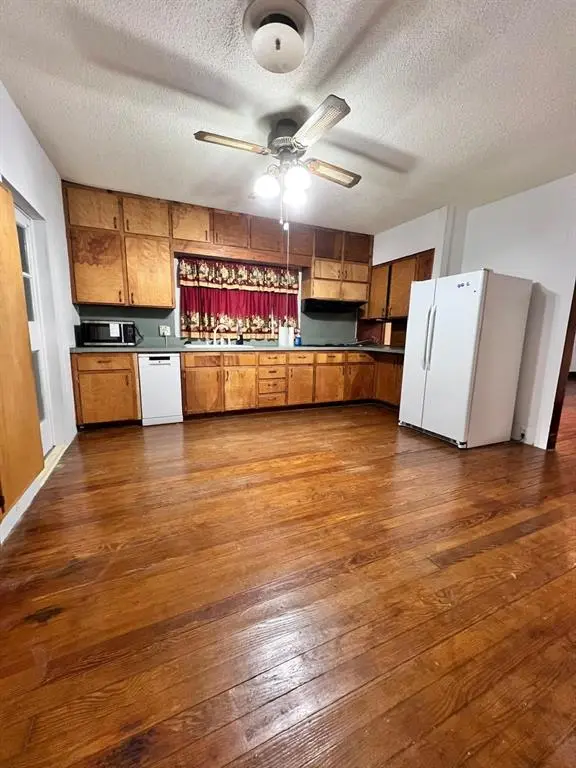 310 W Avenue A Avenue, Copperas Cove, TX 76522