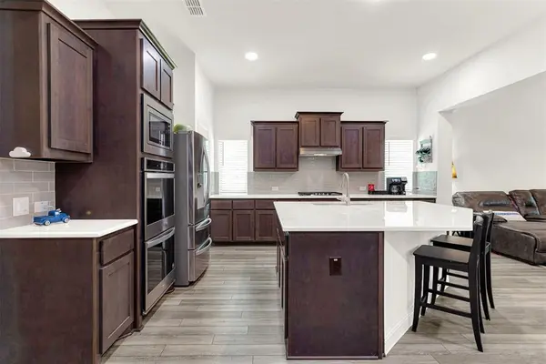 817 Amy Boulevard, Anna, TX 75409