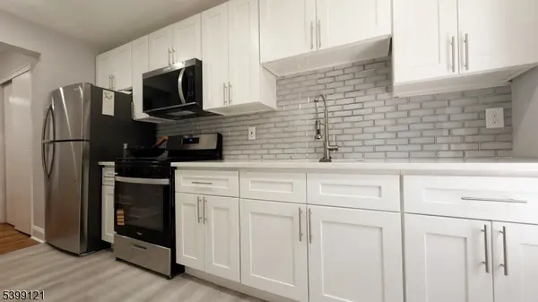 154 Bowers St #2D, Jersey City, NJ 07307