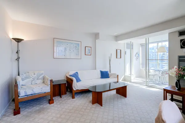 7 Bishop AVE #1401, Toronto C14, ON M2M 4J4