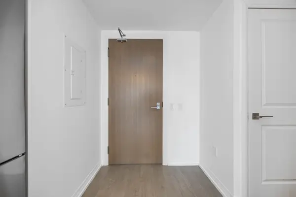 251 Jarvis ST #1503, Toronto C08, ON M5B 0C3