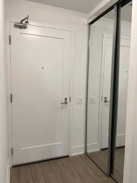 310 Tweedsmuir AVE #305, Toronto C03, ON M5P 2Y2