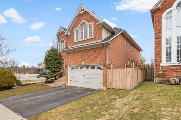 443 Delaney DR, Ajax, ON L1T 3Y6