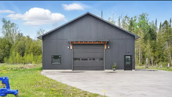 6598 County 10 RD, Essa, ON L9R 1V2