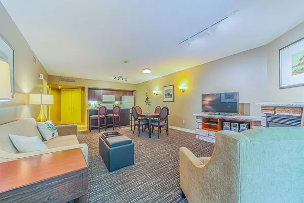 90 Highland DR #2228, Oro-medonte, ON L0L 2L0