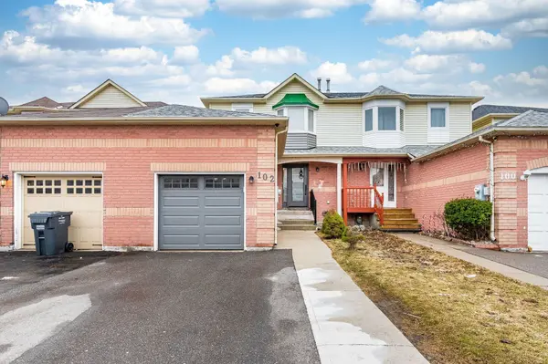 102 Timberlane DR, Brampton, ON L6Y 4V7