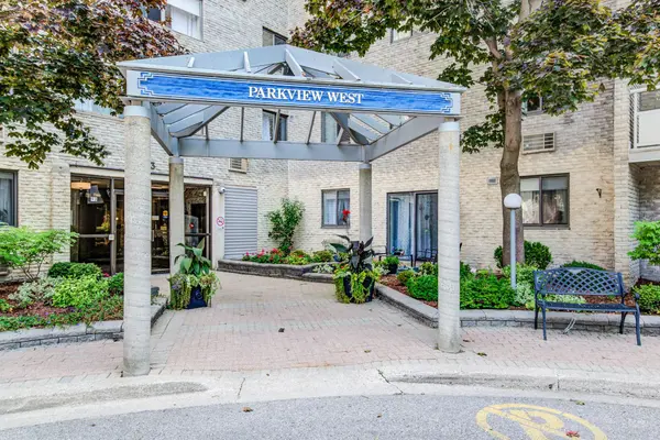 93 Westwood RD #206, Guelph, ON N1H 7J7