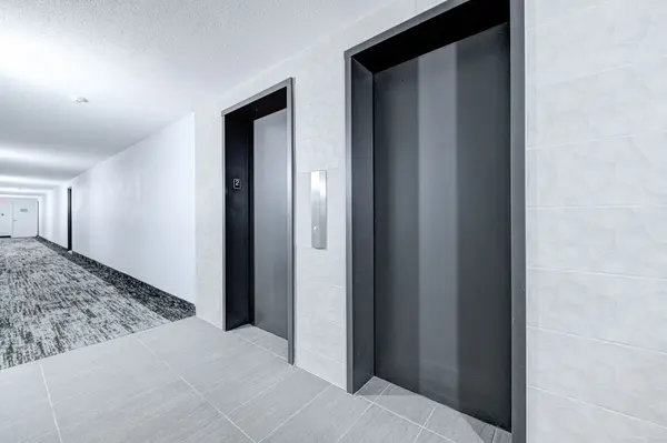 93 Westwood RD #206, Guelph, ON N1H 7J7