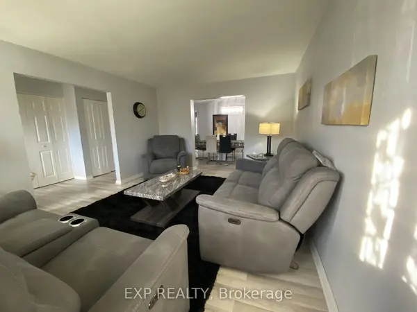 415 Kintyre Private, Mooneys Bay - Carleton Heights And Area, ON K2C 3M9