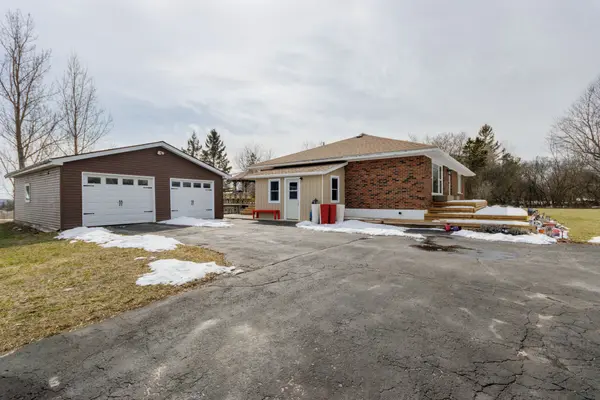 4088 HENDERSON RD, Frontenac, ON K0H 1V0