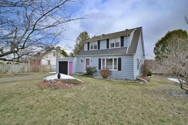 318869 Grey Road 1 RD, Georgian Bluffs, ON N4K 5N4