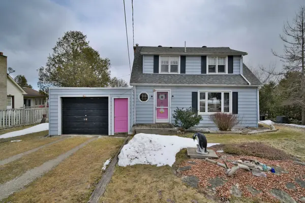 318869 Grey Road 1 RD, Georgian Bluffs, ON N4K 5N4