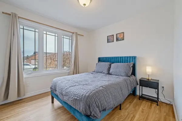 401 Carling TER, North Huron, ON N0G 2W0