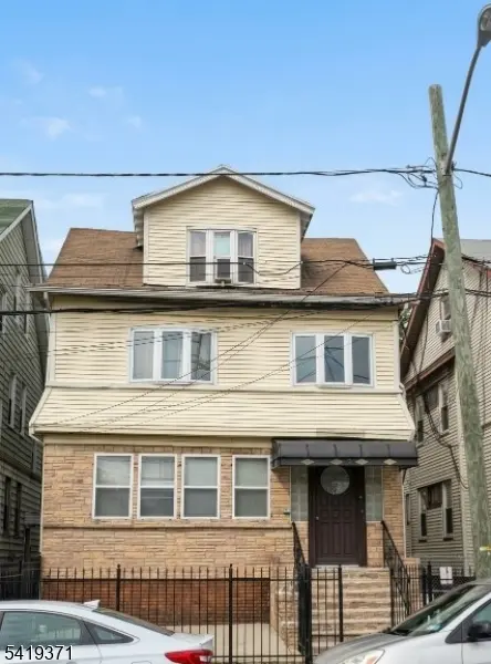 9 Western Pkwy, Irvington Twp., NJ 07111