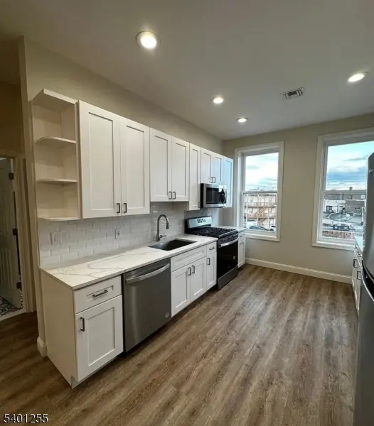 118 E Broad St #3, Westfield Town, NJ 07090