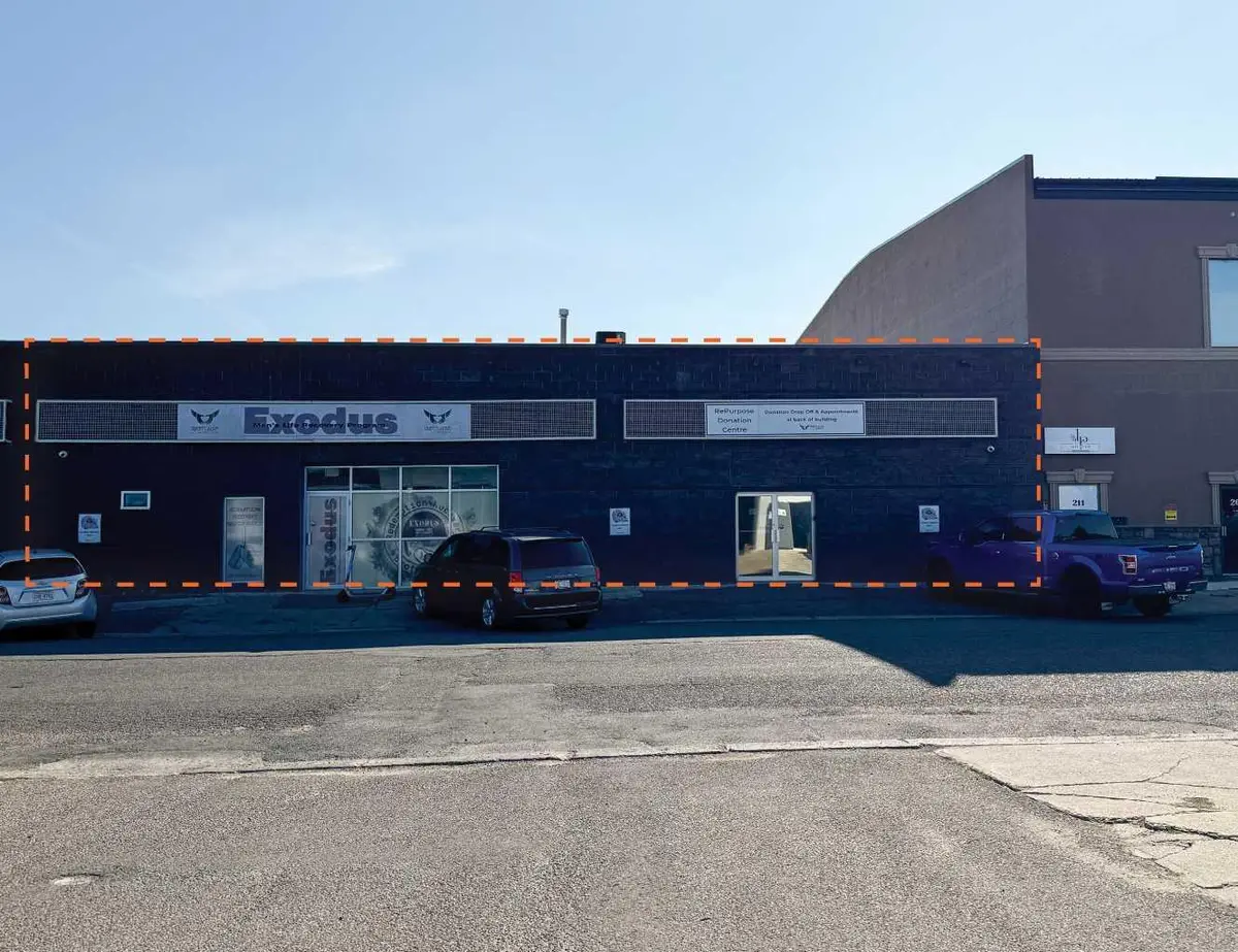 215-219 12B ST N, Lethbridge, AB T1H 2K8