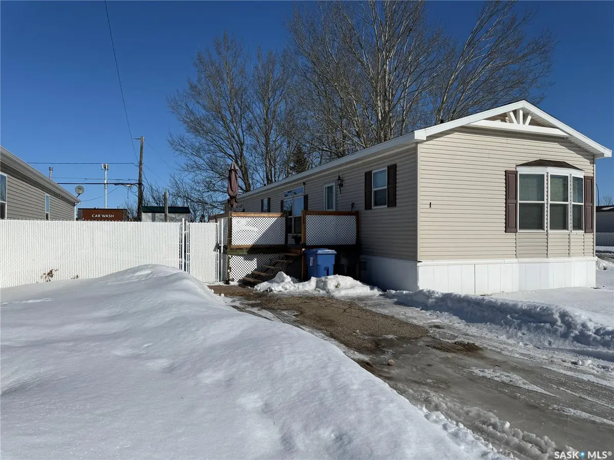 555 Dielschneider ROAD #1, Melville, SK S0A 2P0