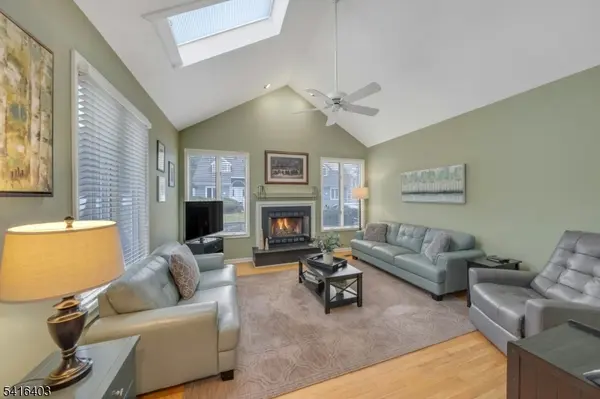 7 Meadow View Lane Ondo, Berkeley Heights Twp., NJ 07922