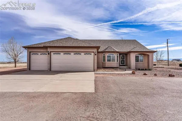 1408 E Kiva DR, Pueblo West, CO 81007