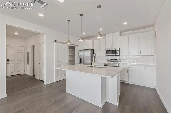 2252 Arikaree HTS #106, Colorado Springs, CO 80908