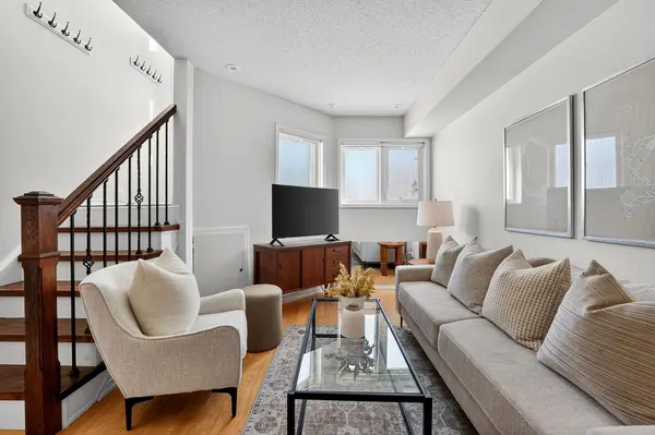 10 Merchant LN #149, Toronto C01, ON M6P 4J6