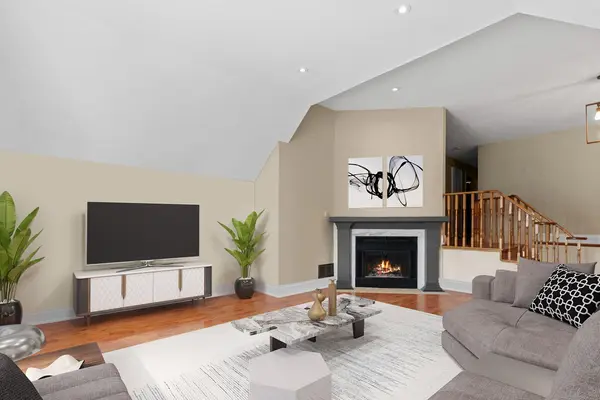 388 Brownridge DR, Vaughan, ON L4J 5Y2