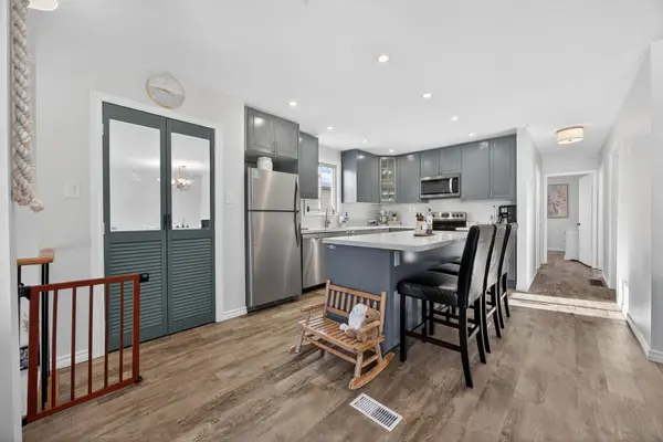 30 Longview DR, Bradford West Gwillimbury, ON L3Z 2H2