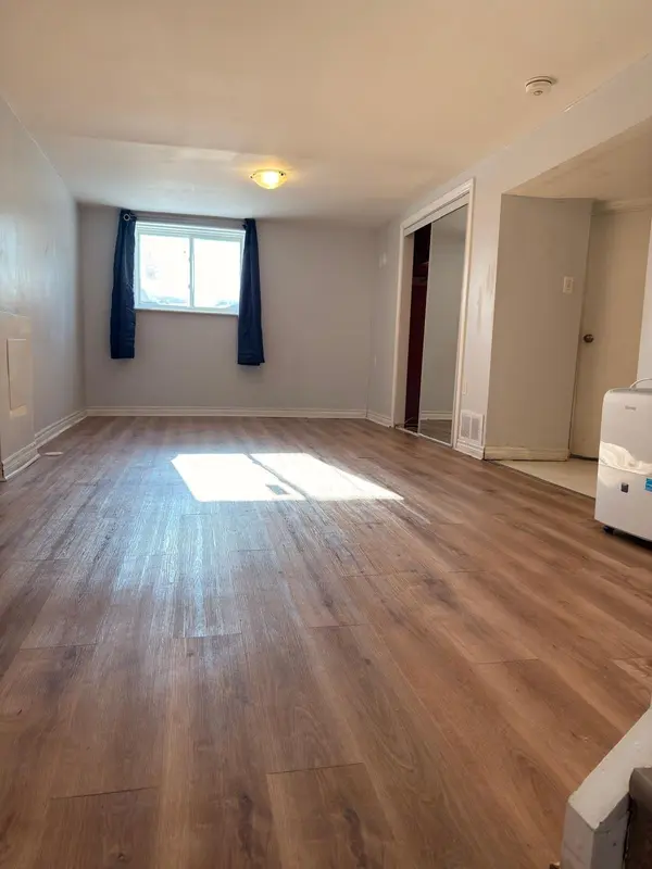 78 Harold ST #BSMT, Brampton, ON L6Y 1E4