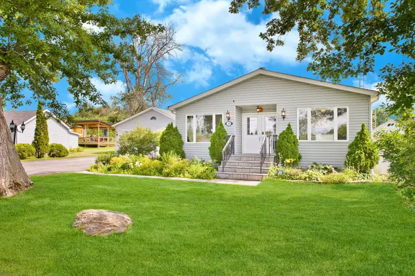 27 Rose ST, Quinte West, ON K0K 2C0