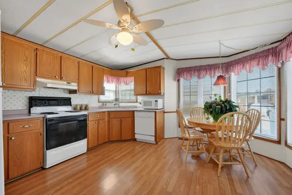 3033 Townline RD #11, Fort Erie, ON L0S 1S1