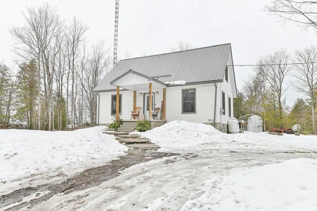 12 Cosgrove LN, Stirling-rawdon, ON K0K 2M0