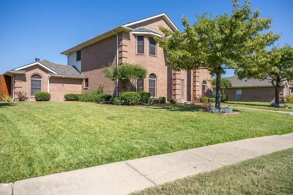 4113 Bluffpoint Road, Rowlett, TX 75088