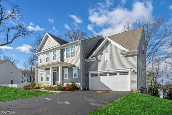 16 Esposito Ln, Roxbury Twp., NJ 07850