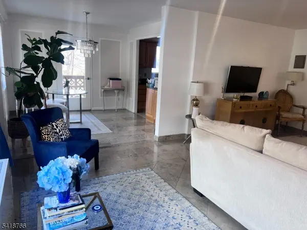 1375 River Road #2k, Edgewater Boro, NJ 07020