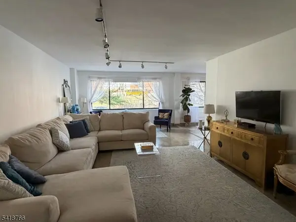 1375 River Road #2k, Edgewater Boro, NJ 07020