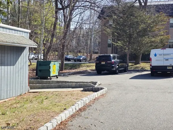458 Hamburg Tpke, Wayne Twp., NJ 07470