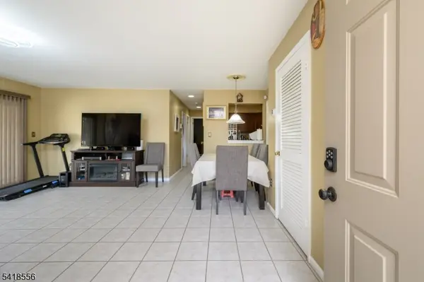 235 Dakota St, Paterson City, NJ 07503