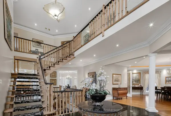 161 Renaissance CT, Vaughan, ON L4J 7W4