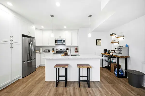 112 Carss ST #B, Mississippi Mills, ON K0A 1A0