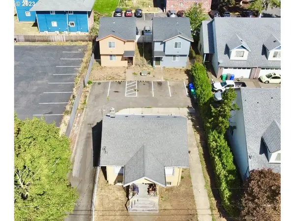 8421 SE INSLEY ST, Portland, OR 97266