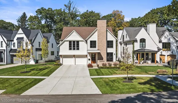 777 Wimbleton DR, Birmingham, MI 48009