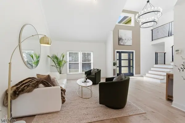 44 Linberger Dr, Bridgewater Twp., NJ 08807