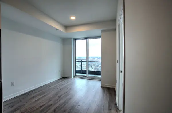 9763 Markham RD #2112, Markham, ON L6E 0W4