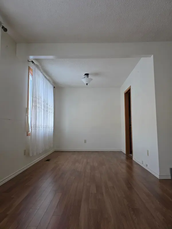 405 Rippleton RD, London North, ON N6G 1M3