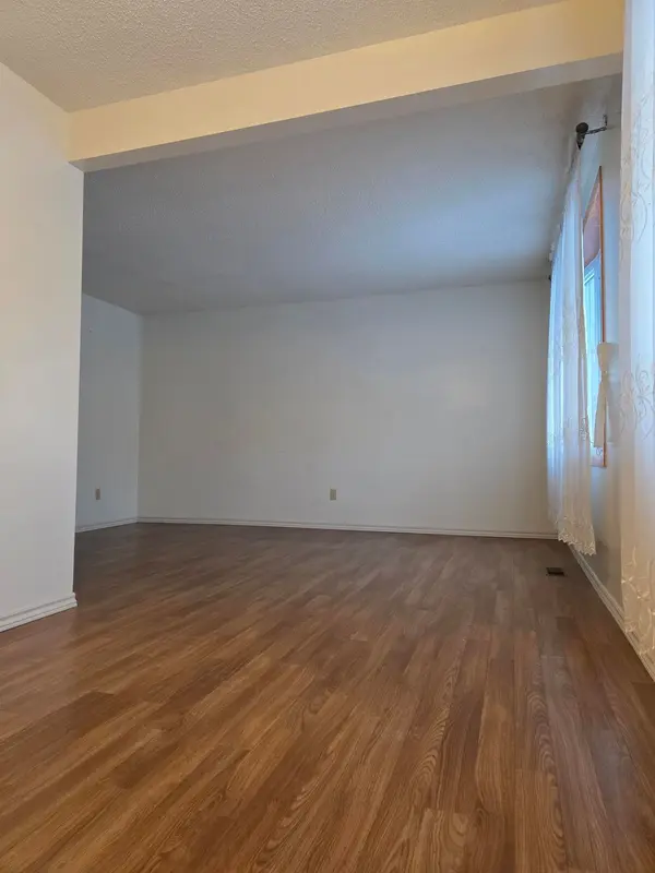 405 Rippleton RD, London North, ON N6G 1M3