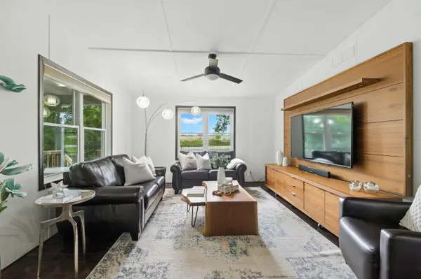 22790 Amiens RD #1, Middlesex Centre, ON N0L 1R0