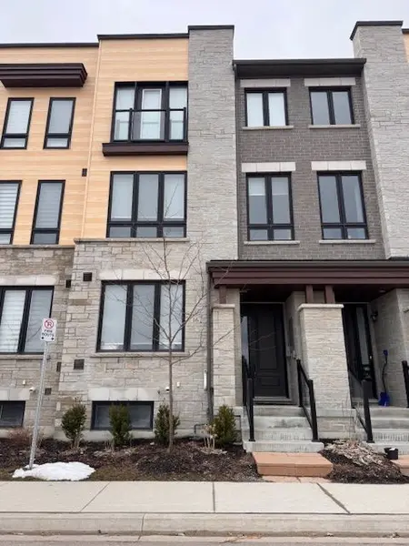 16 Dockside WAY, Whitby, ON L1N 0M6